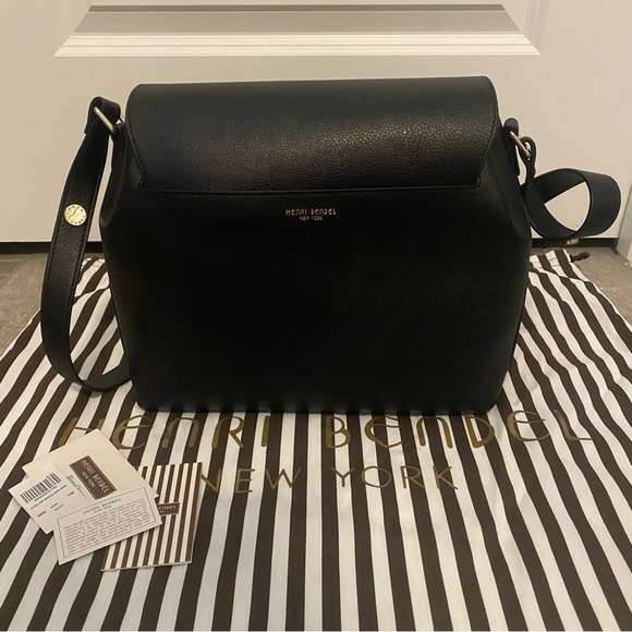 RARE Brand New Henri Bendel Purse - Picture 4 of 6
